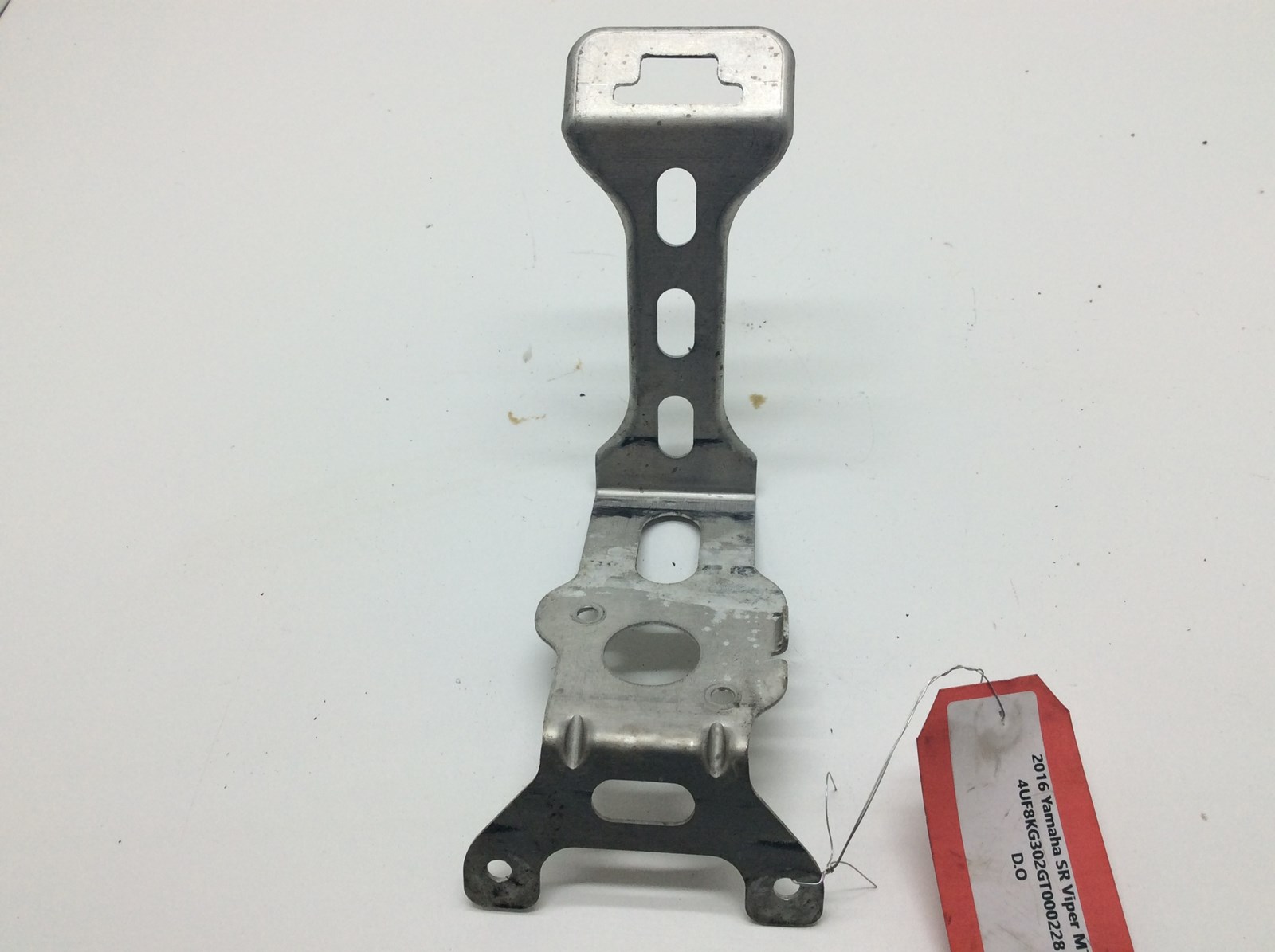 2016 Yamaha BRACKET BATTERY 2