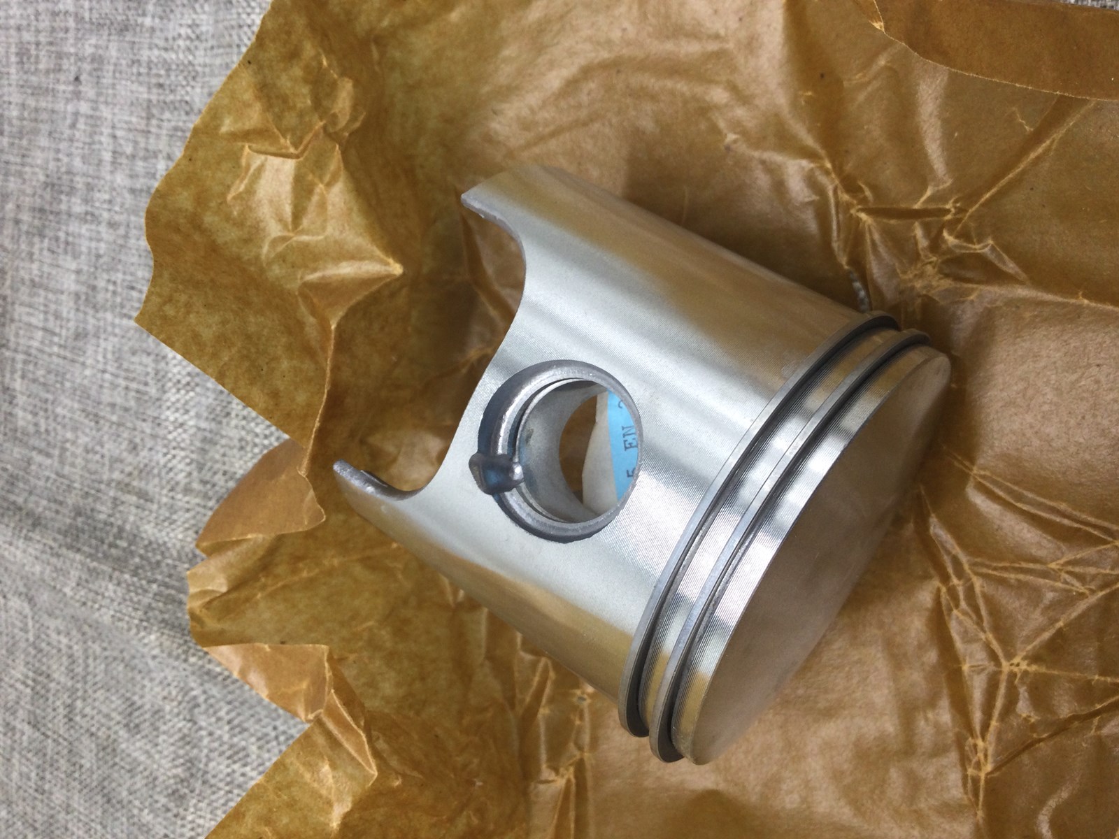 2003 Polaris PISTON - Image 3