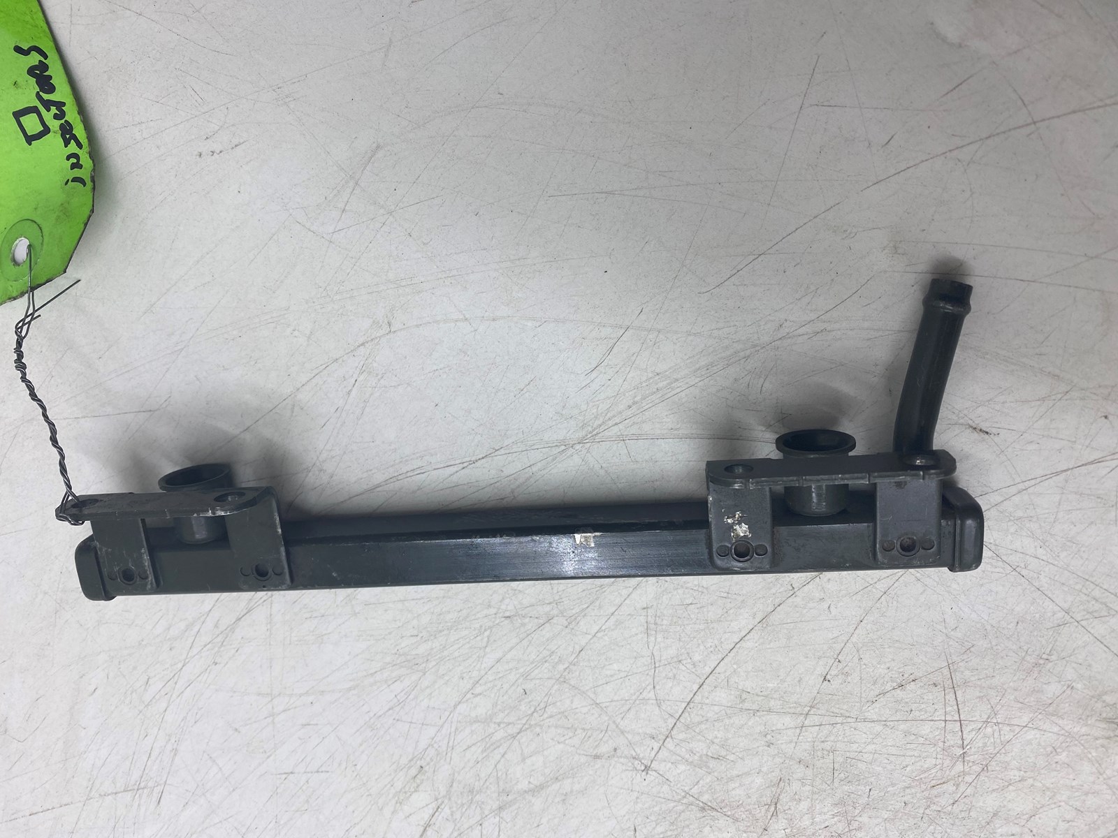 2007 Arctic Cat fuel delivery pipe