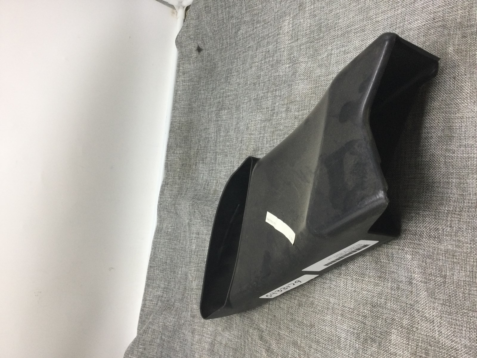 2000 Polaris Engine Intake Air Duct - Image 3