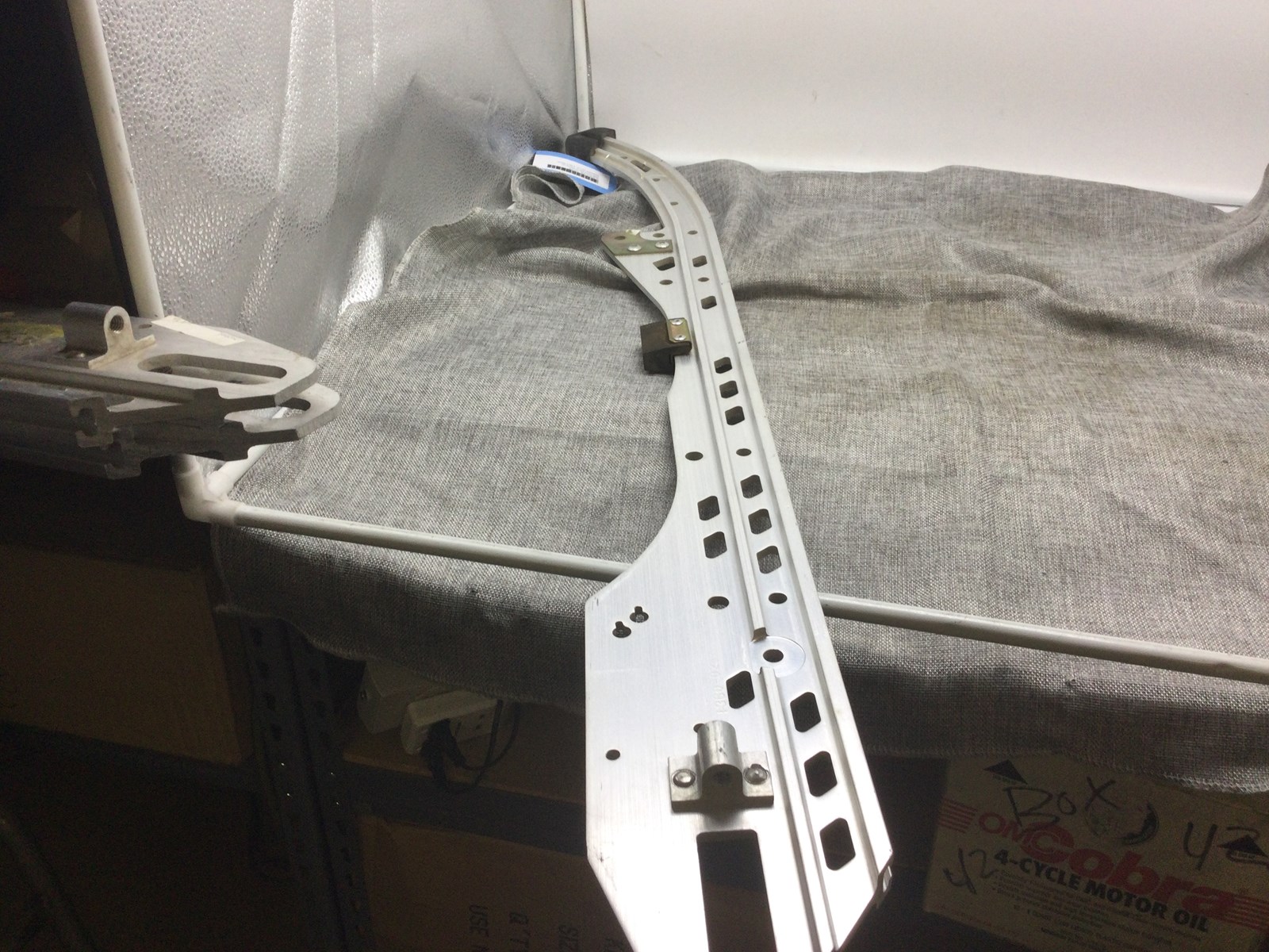 2000 Polaris RAIL ASSY RIGHT HAND SIDE - Image 2