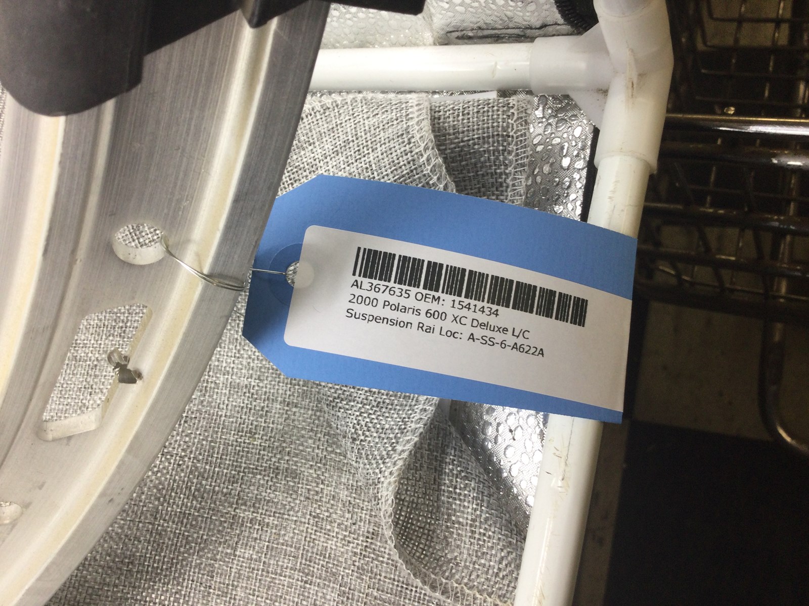 2000 Polaris SUSPENSION RAIL LH - Image 3