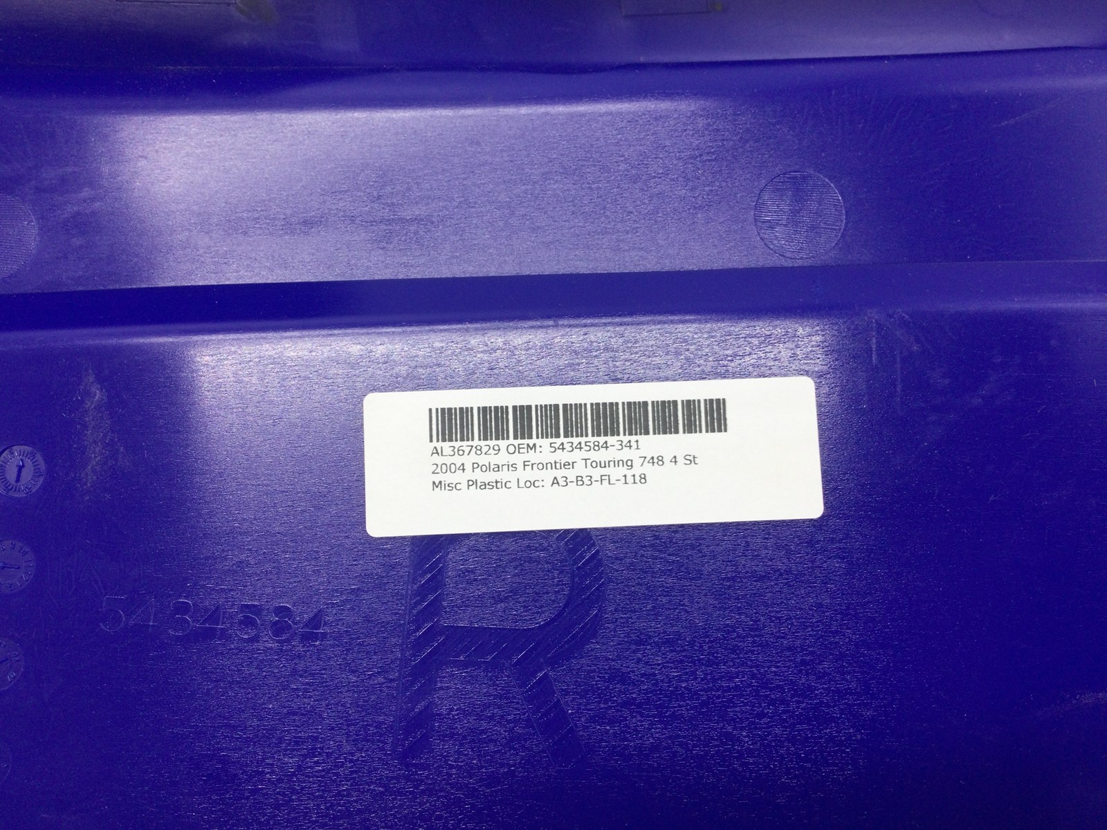 2004 Polaris RH SKIRT - Image 3