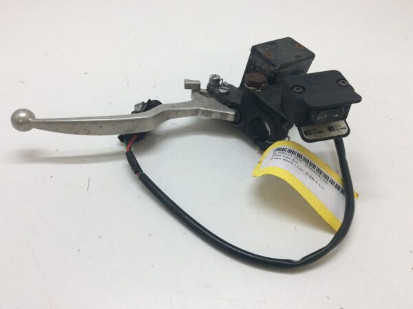 2006 Can-Am Outlander 800 Front Master Cylinder - Image 2
