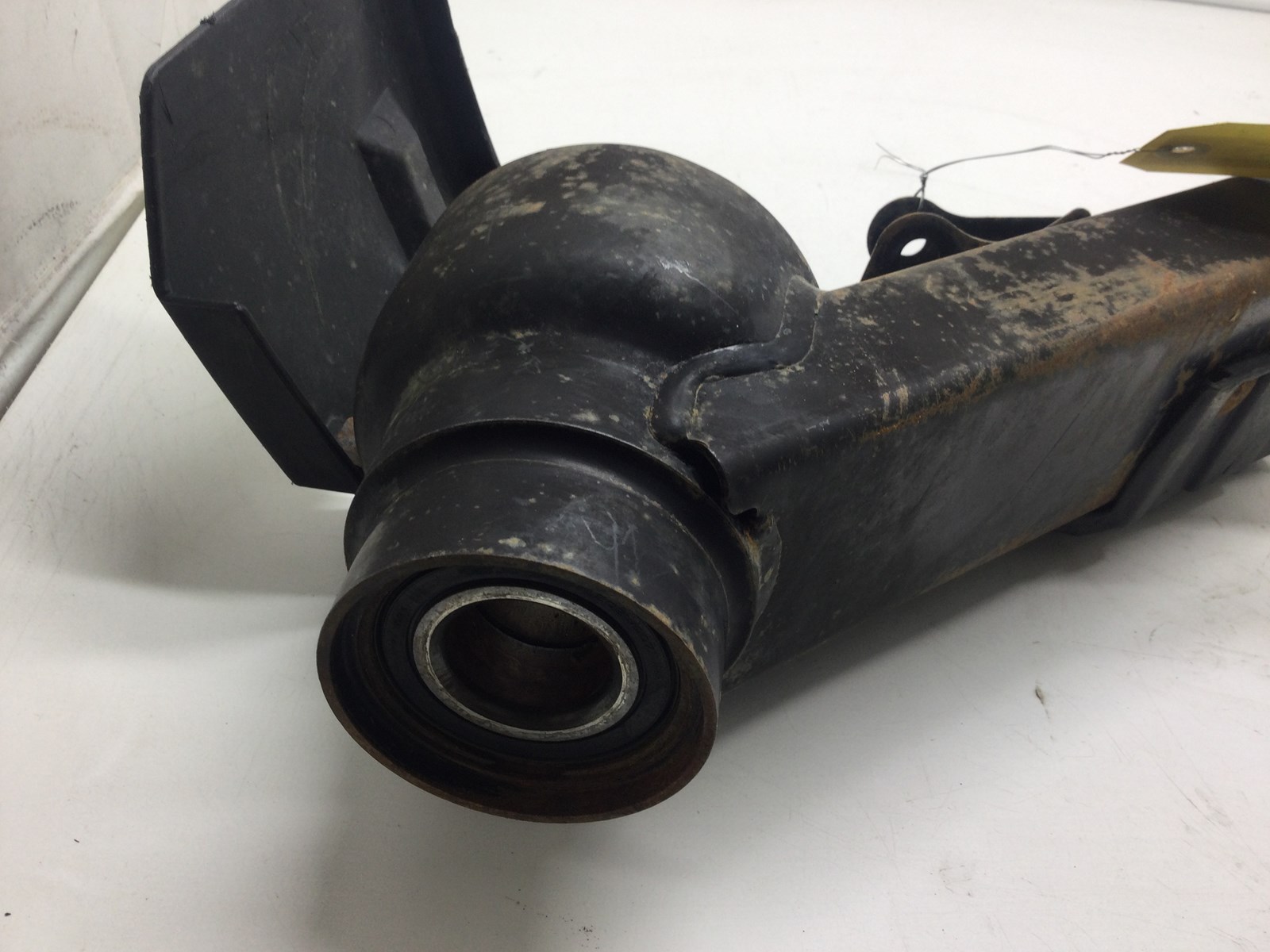 2006 Can-Am Outlander 800 LH Swing Arm - Image 2