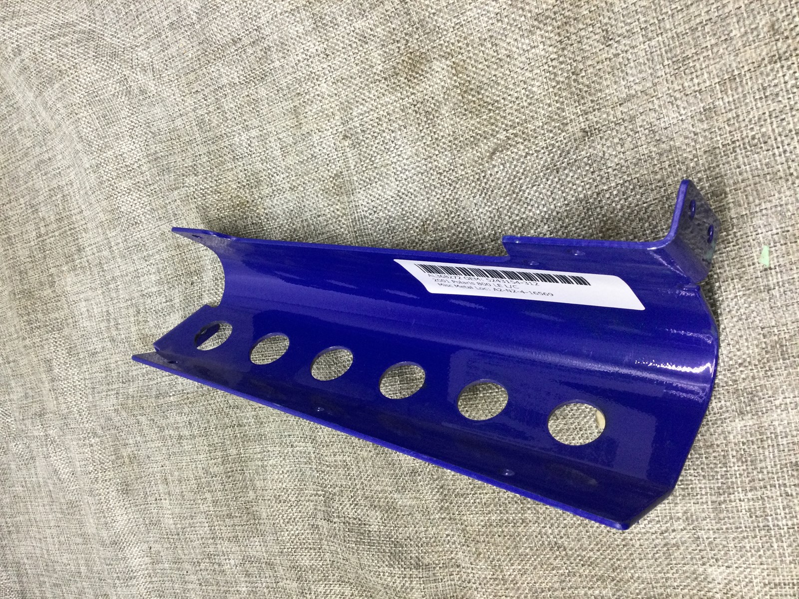 2001 Polaris UPPER FOOTREST TO SLIP RH BLUE - Image 5
