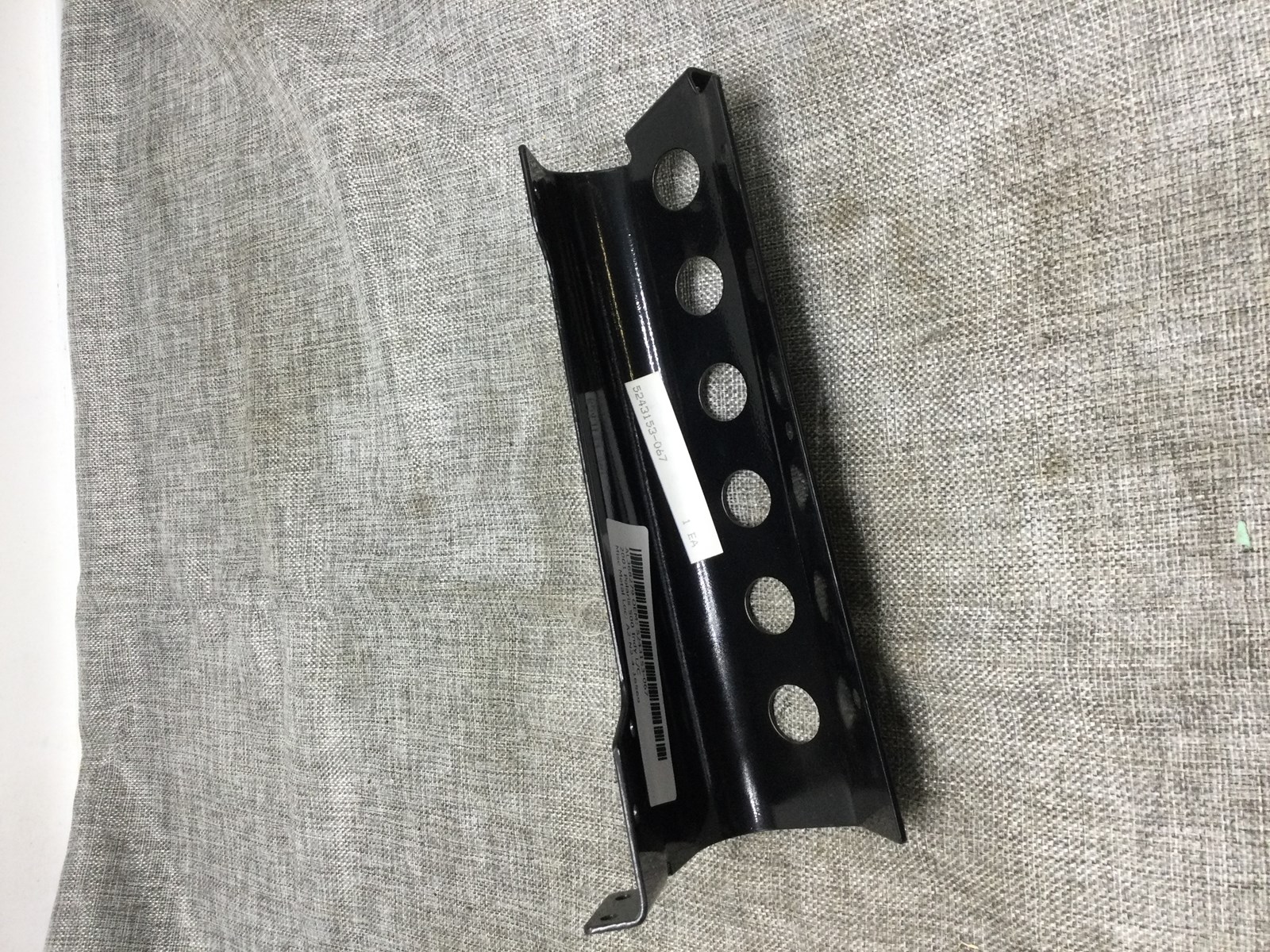 2001 Polaris UPPER FOOTREST TOE CLIP BLACK LH - Image 2