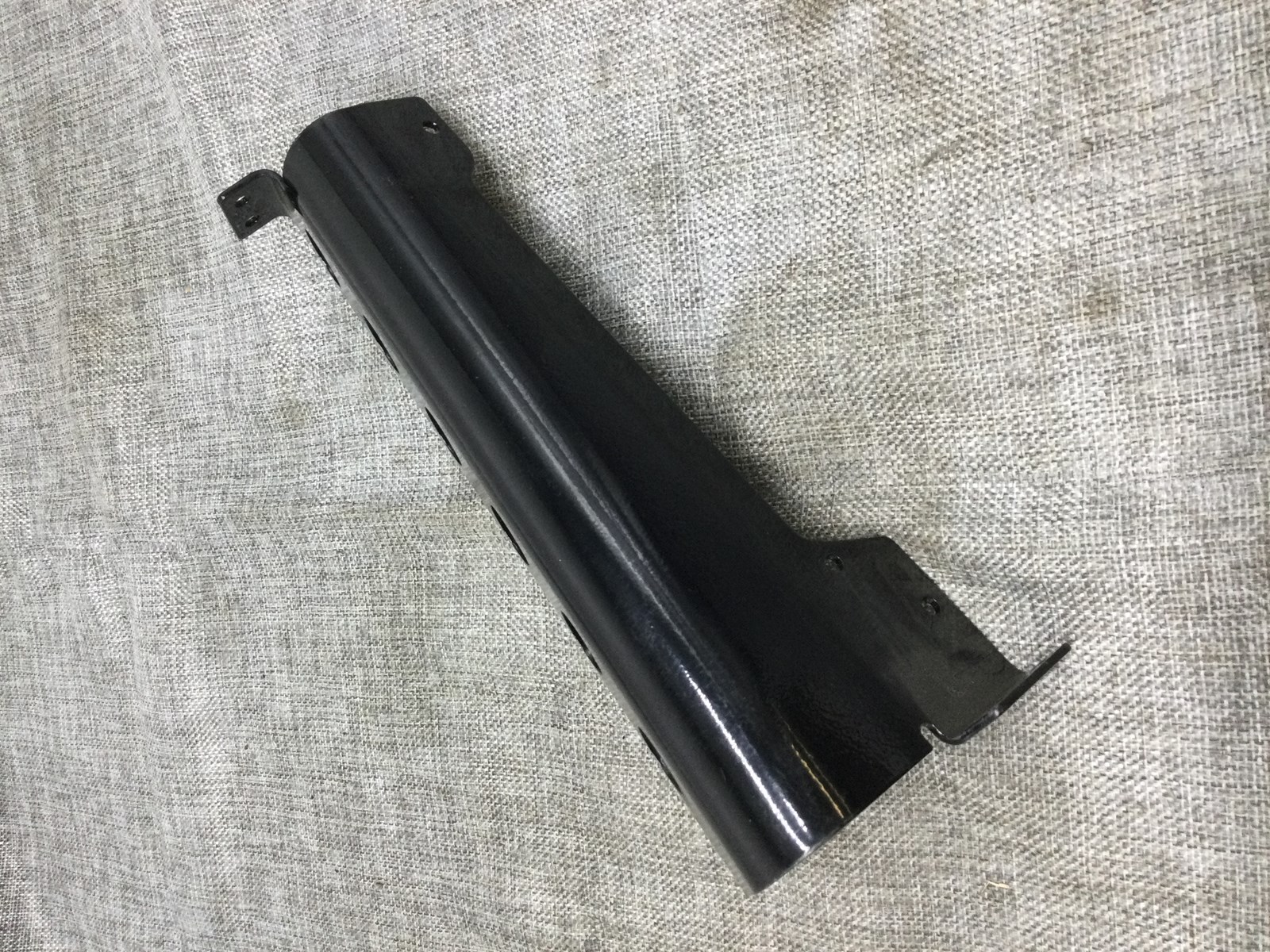 2001 Polaris UPPER FOOTREST TOE CLIP BLACK LH - Image 3