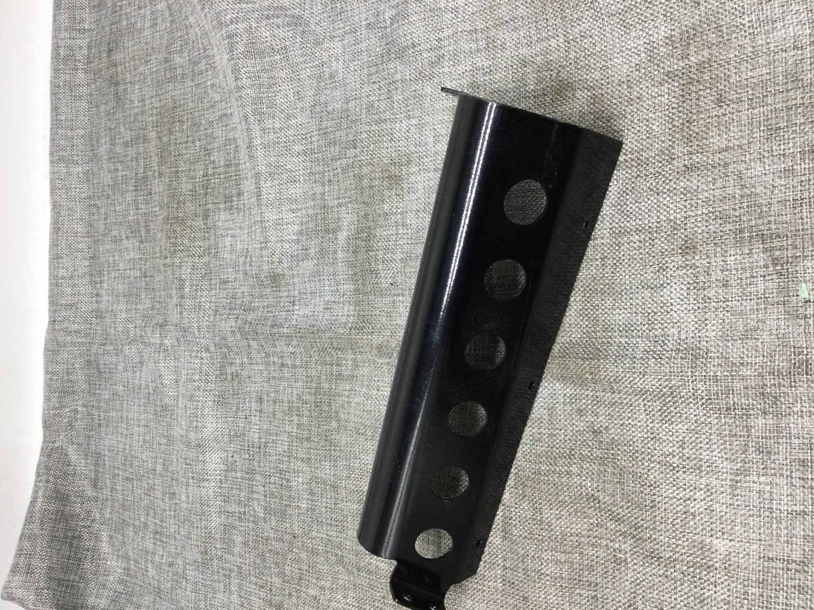 2001 Polaris UPPER FOOTREST TOE CLIP BLACK LH - Image 4