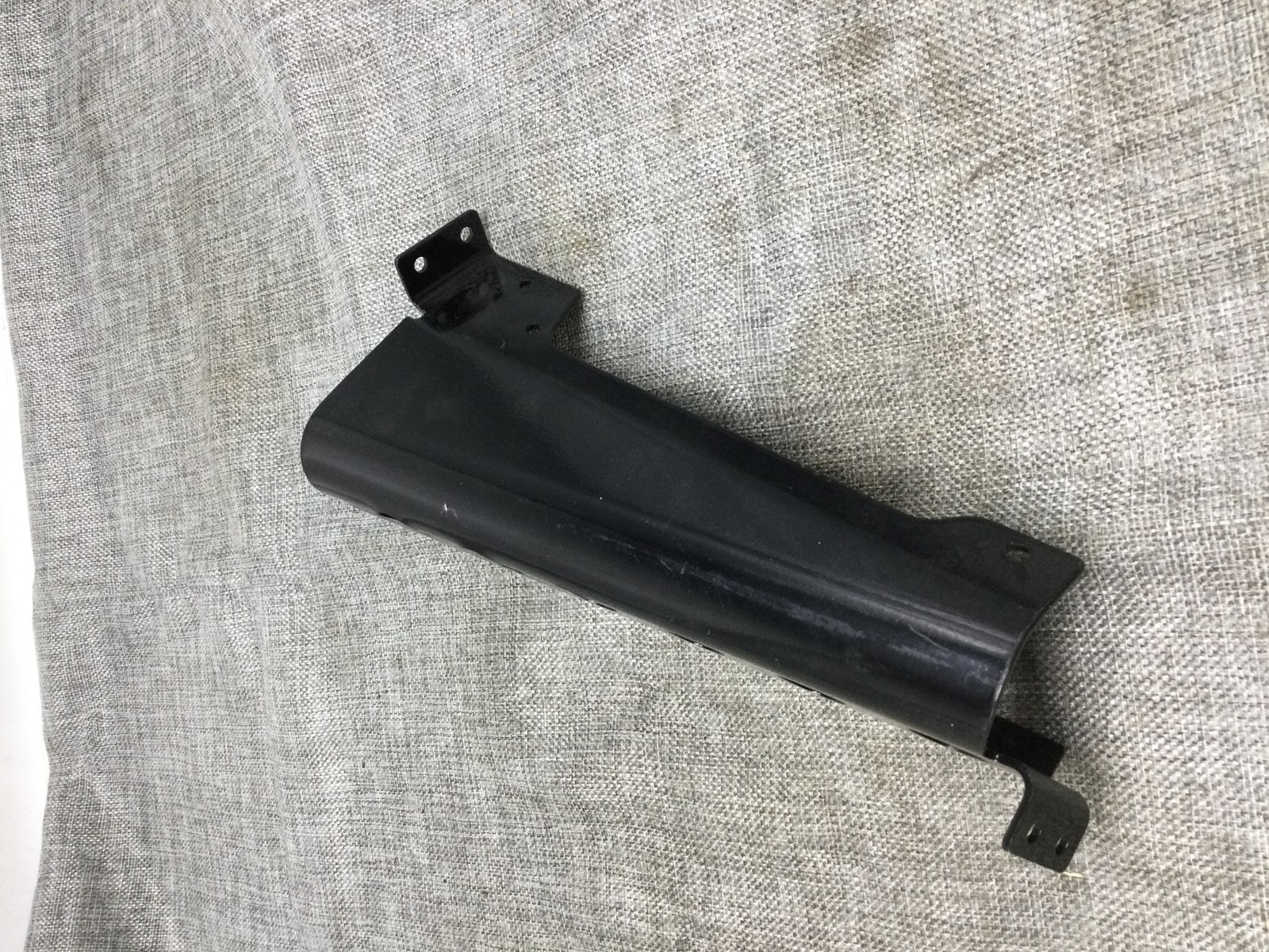 2001 Polaris UPPER FOOTREST TOE CLIP BLACK RH - Image 3