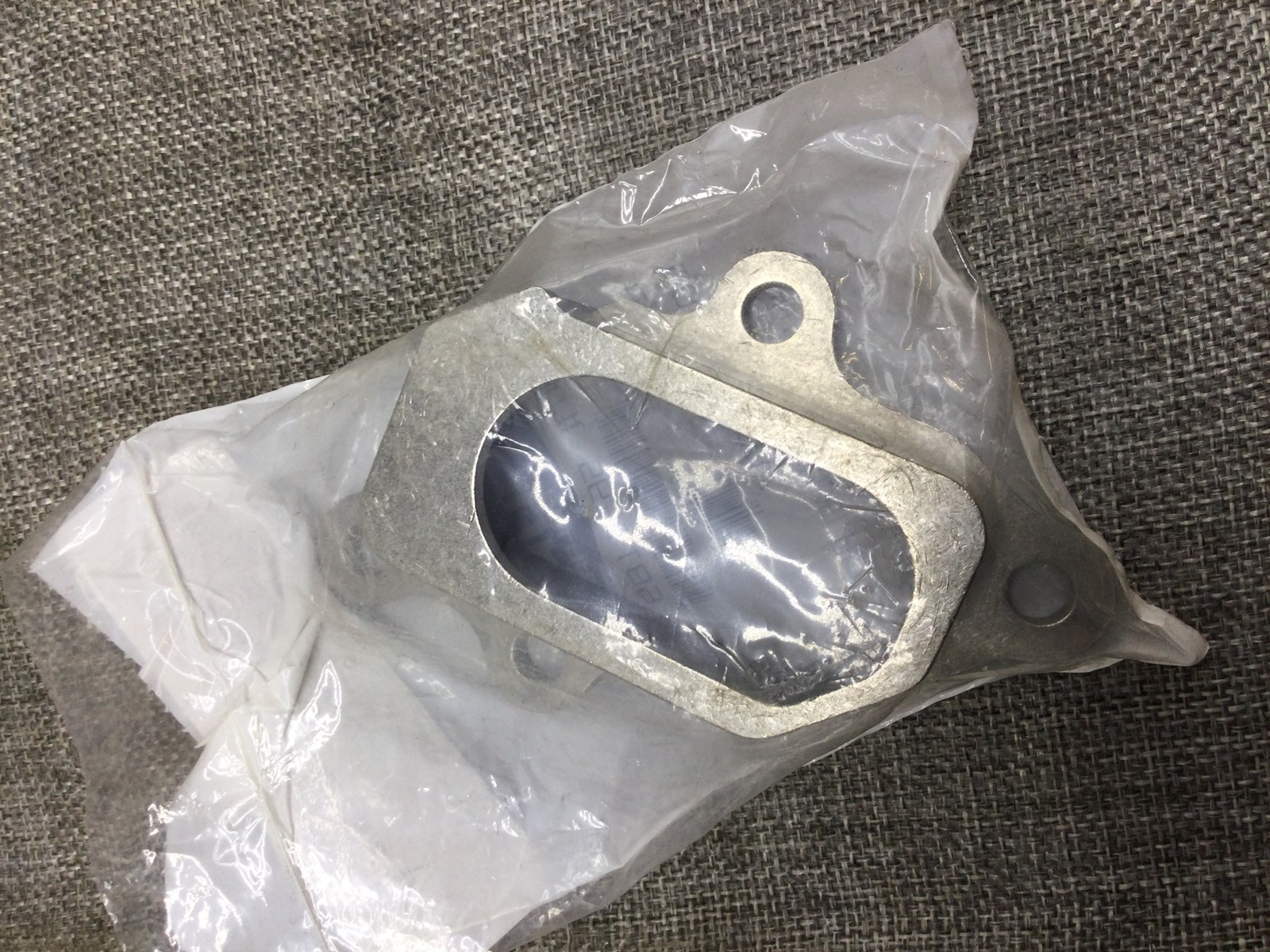 2003 Polaris RH SLIDER GUIDE