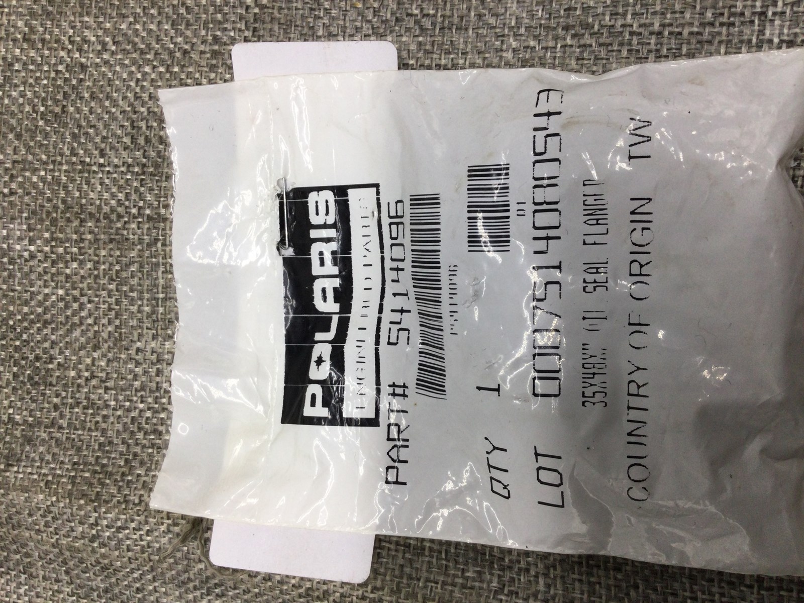 2012 Polaris flanged seal - Image 3