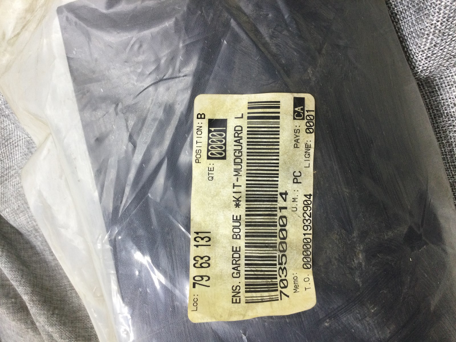 LEFT MUD GUARD FENDER FLARE - Image 3