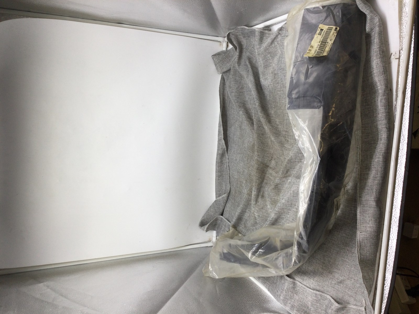 LEFT MUD GUARD FENDER FLARE - Image 4