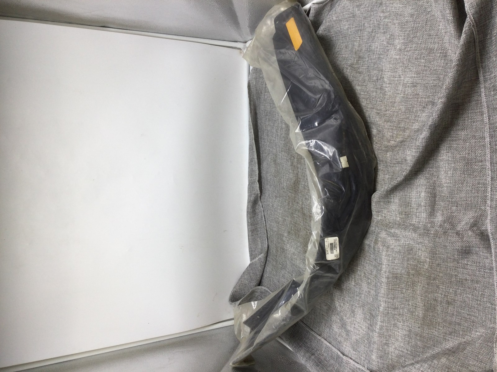 LEFT MUD GUARD FENDER FLARE