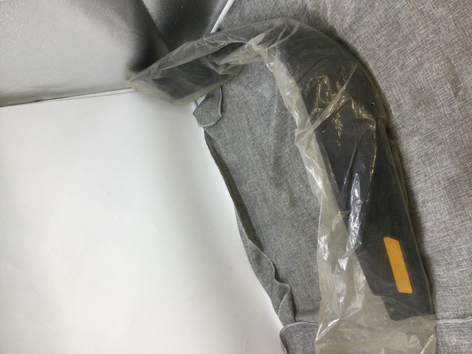 2000 Can-Am RH FRONT MUD GUARD - Image 2