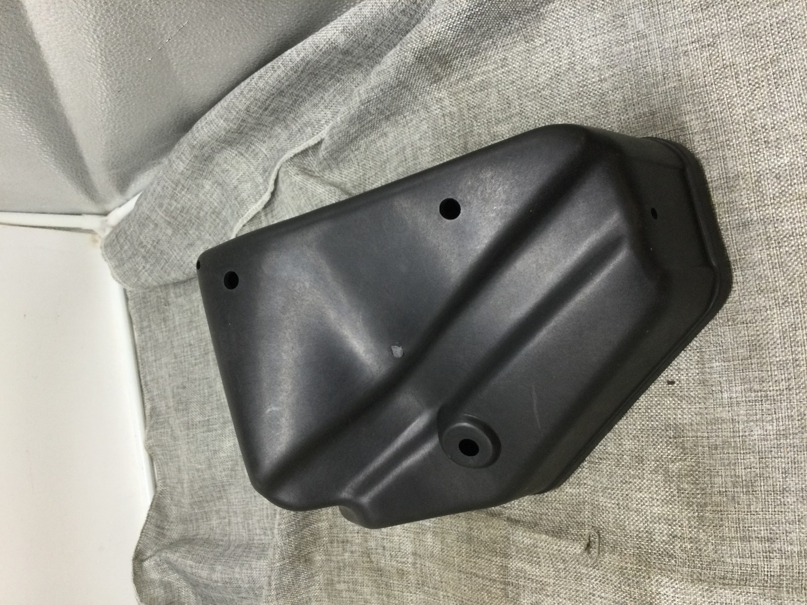 1989 Yamaha TOOL BOX - Image 3