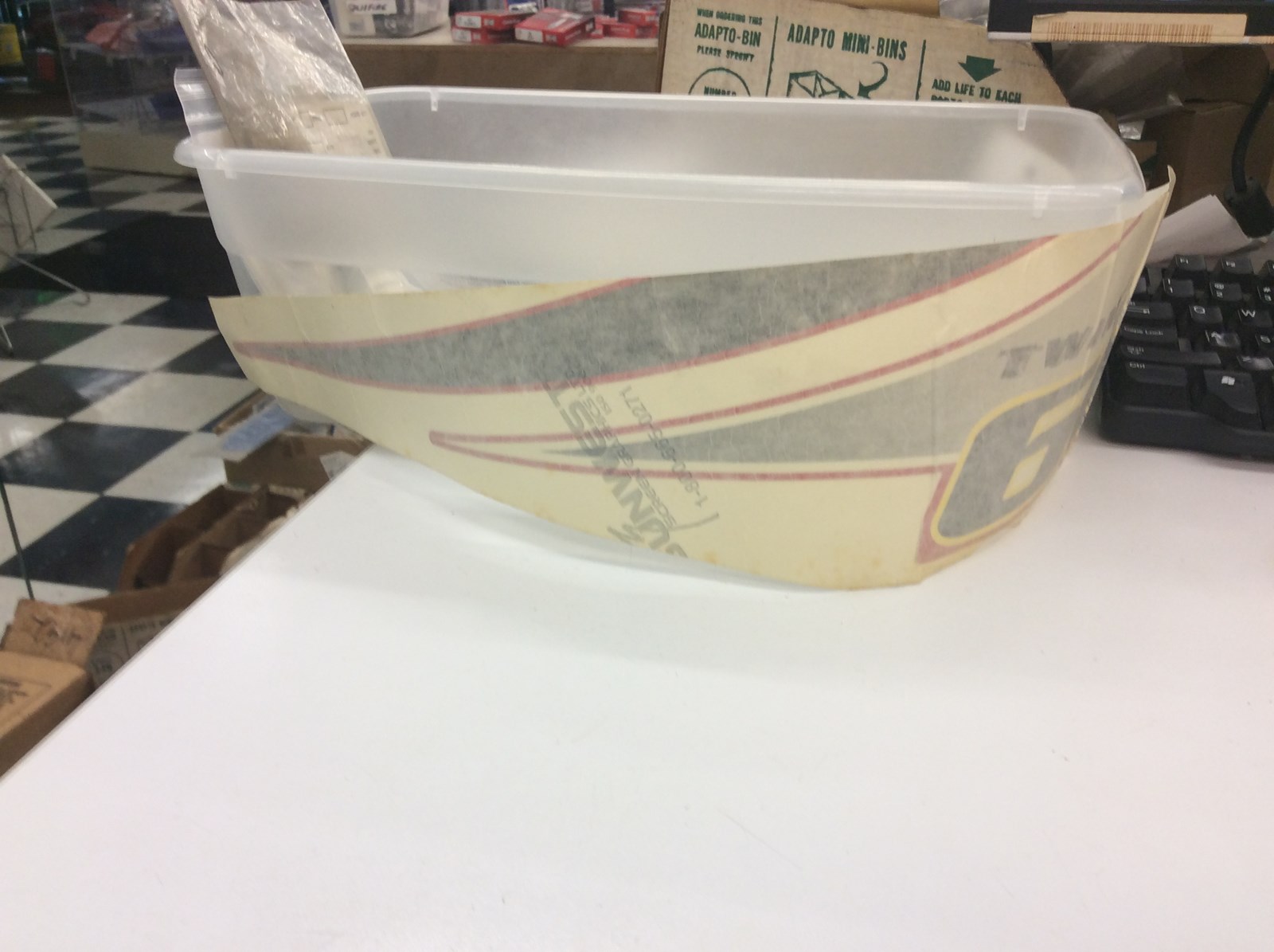 2002 Polaris DECAL, PAN - "TWIN CYLINDER 600" LH - NLA - Image 3