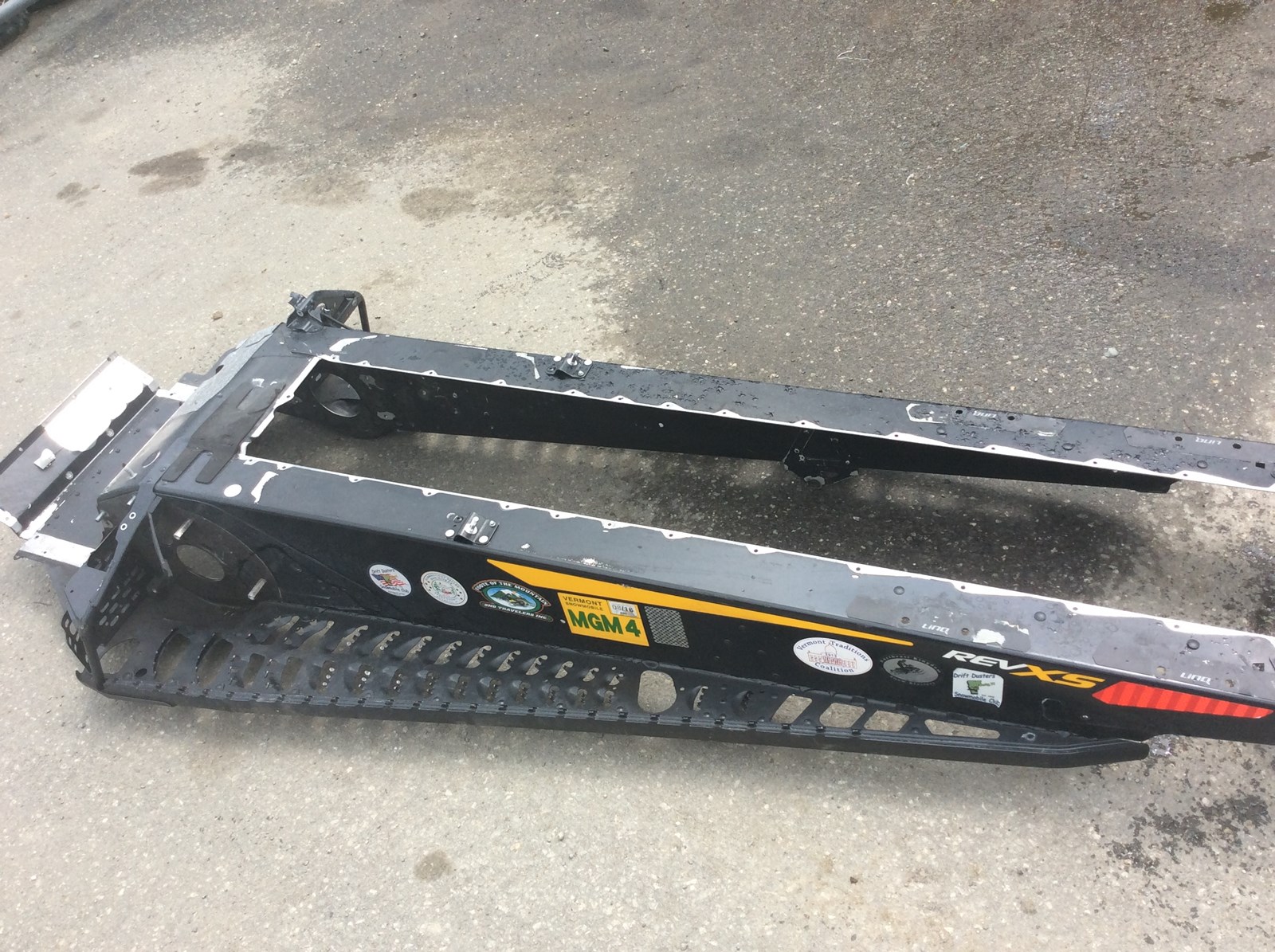 2014 Ski-Doo 137" frame - Image 3