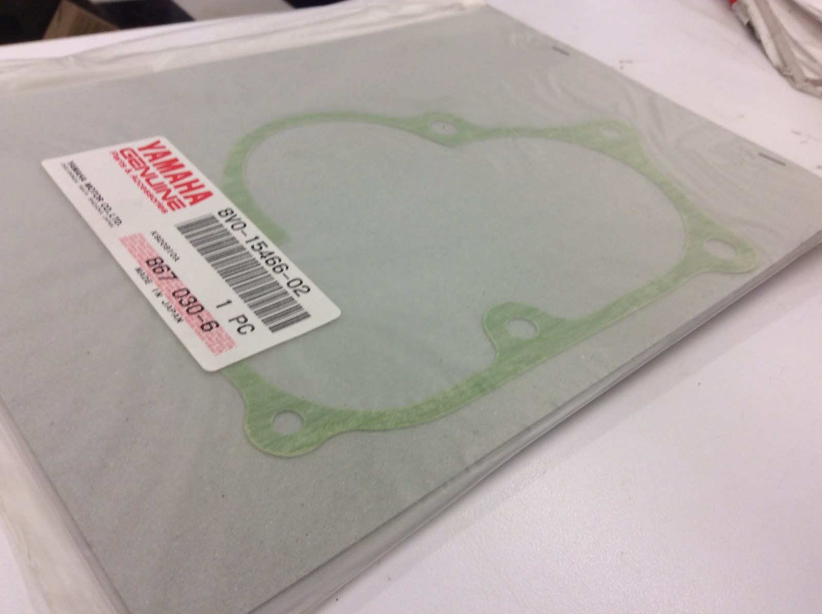 1986 Yamaha OEM OIL PUMP COVER GASKET