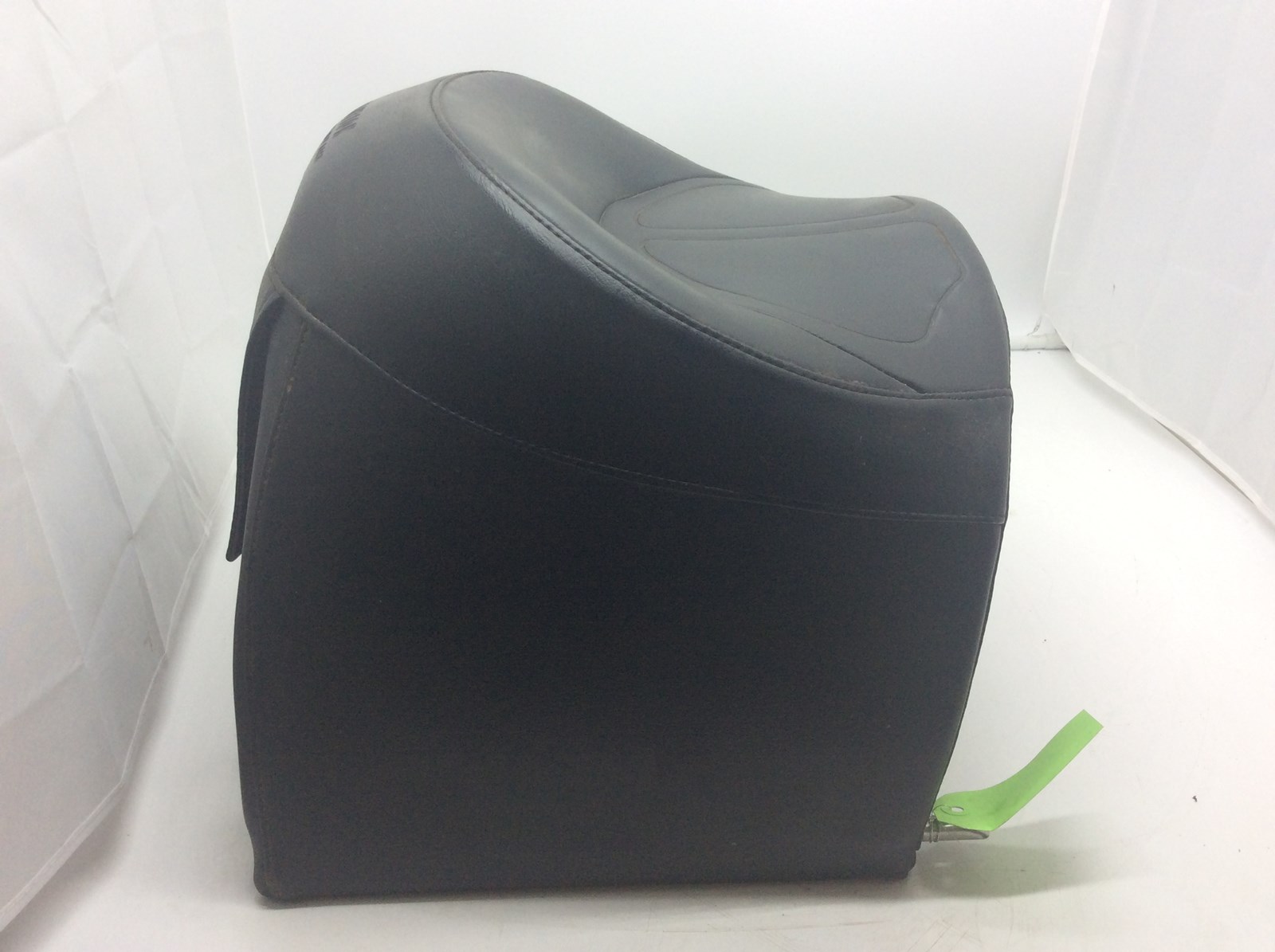 2001 Arctic Cat passenger seat - Image 2