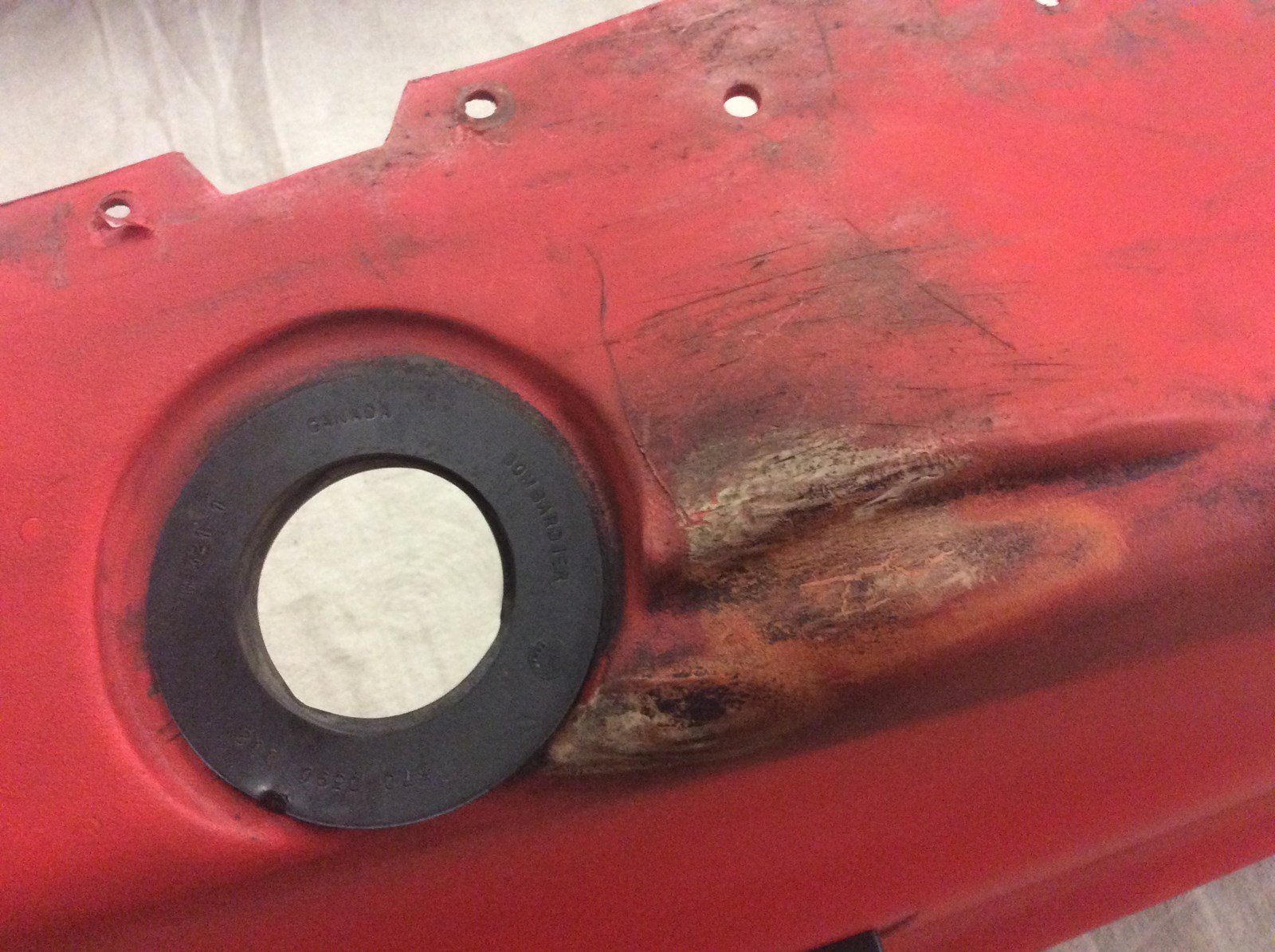 1998 Ski-Doo belly pan - Image 2