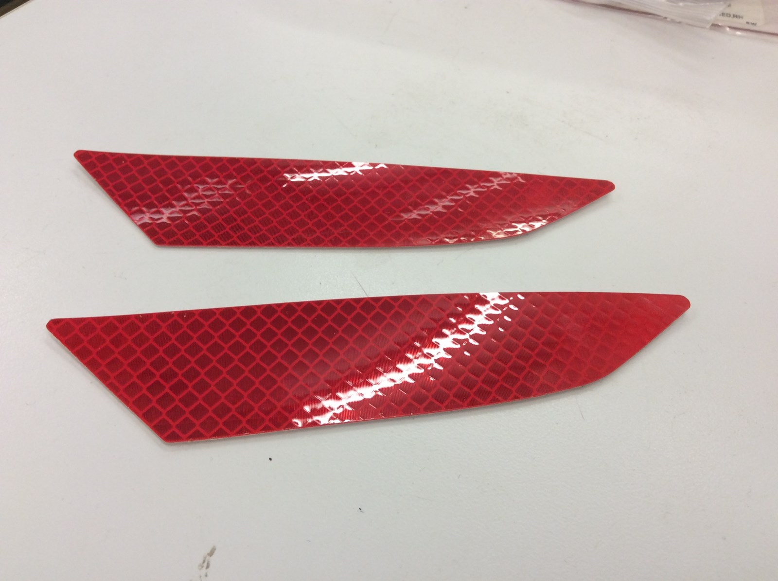 2006 Polaris DECAL, REFLECTOR, RED,LH - PHOENIX 200 - Image 2