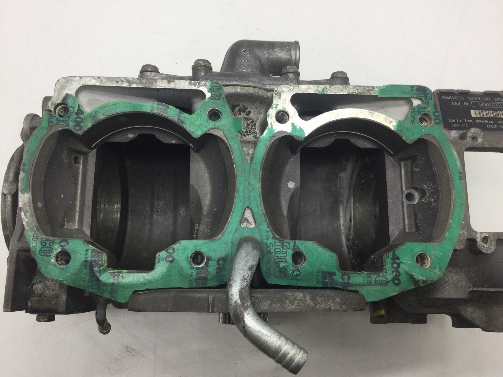 1998 Ski-Doo Crankcase - Image 3