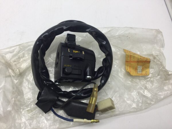 1981 Kawasaki KZ305 LH Handlebar Control Assy