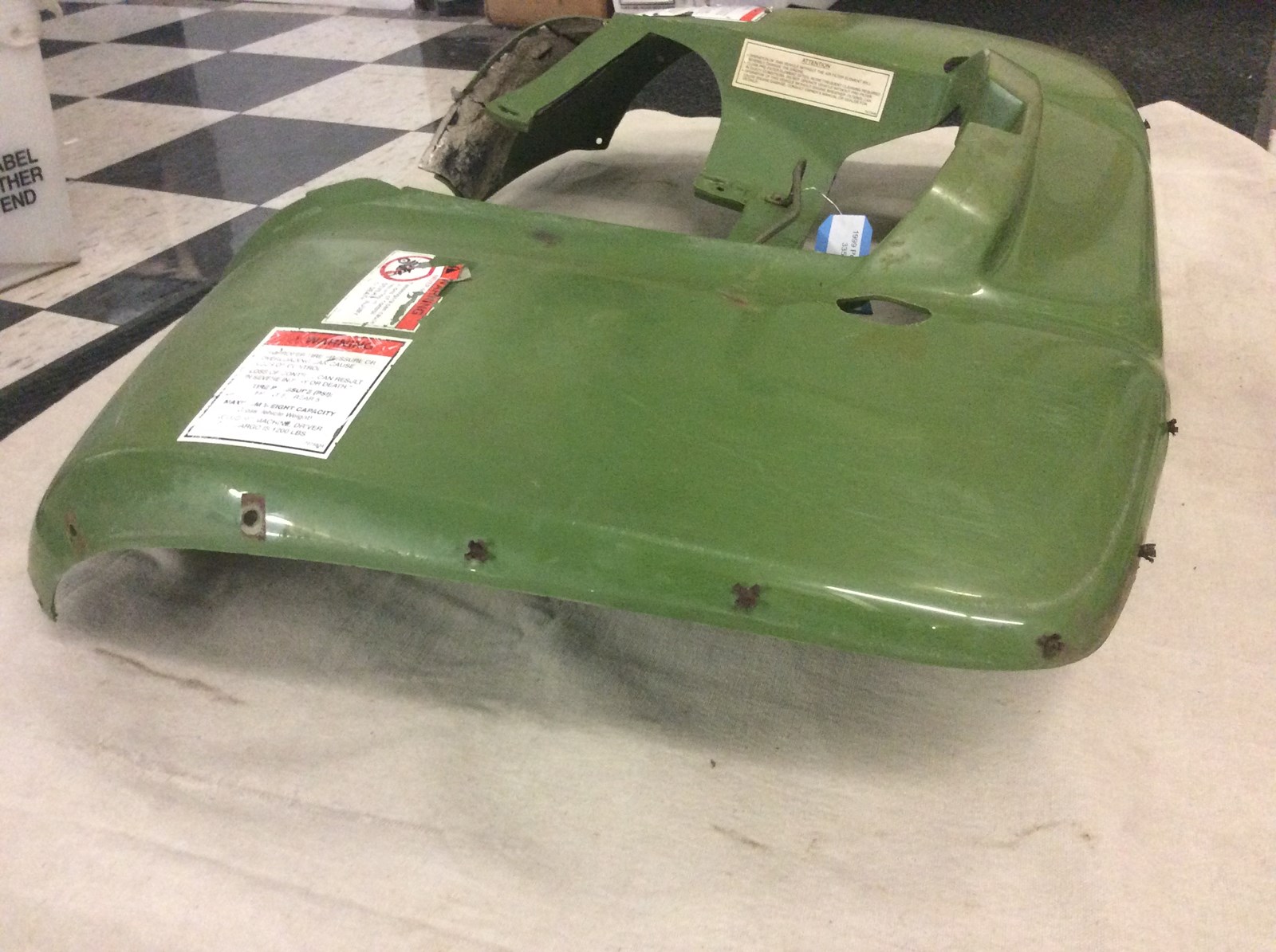 1999 Polaris rear fender - Image 4