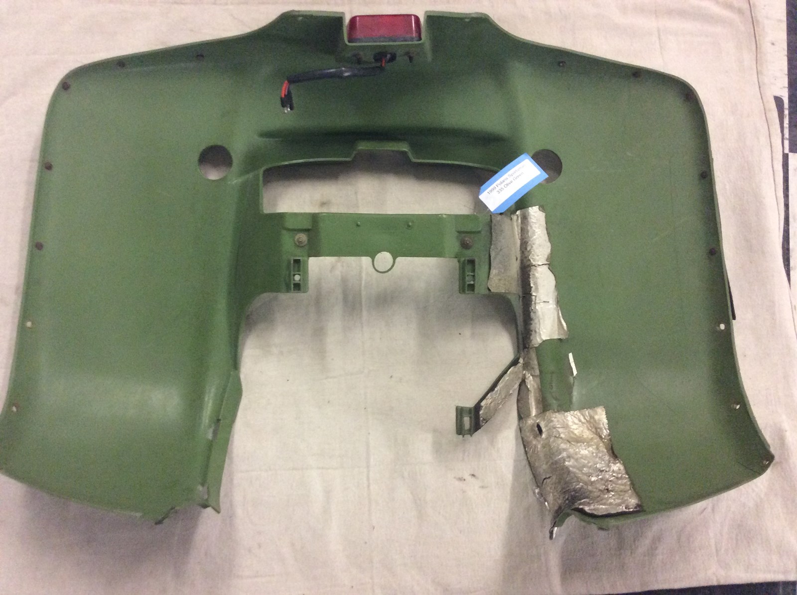 1999 Polaris rear fender - Image 5