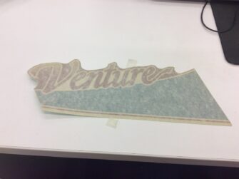 1985 Yamaha DECAL - LH SIDE SHROUD - "VENTURE"