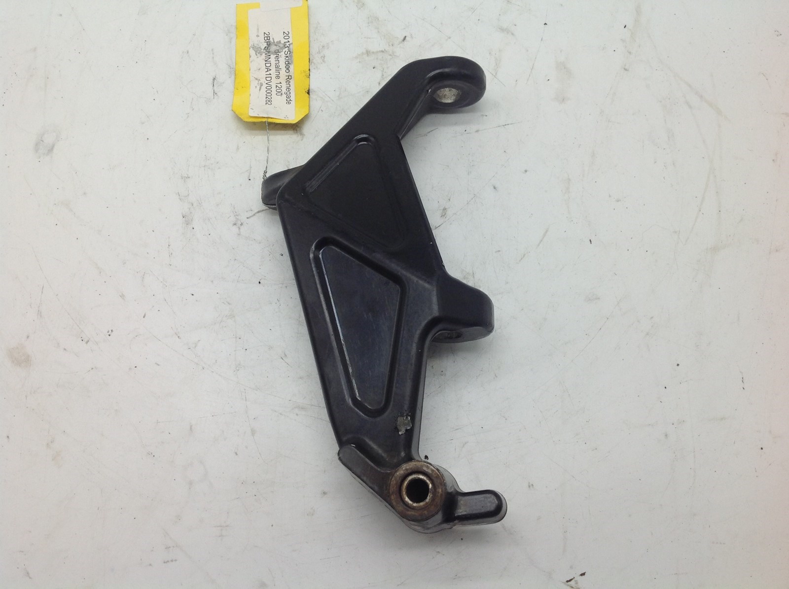 2014 Ski-Doo ski spindle-RH