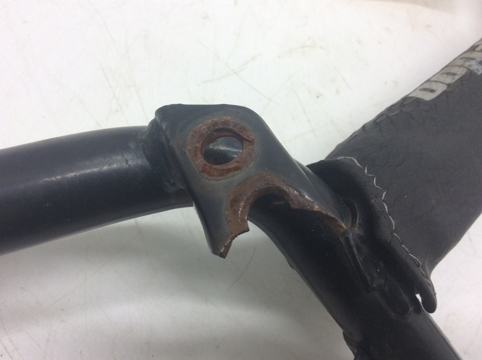 2005 Ski-Doo handlebar - Image 3