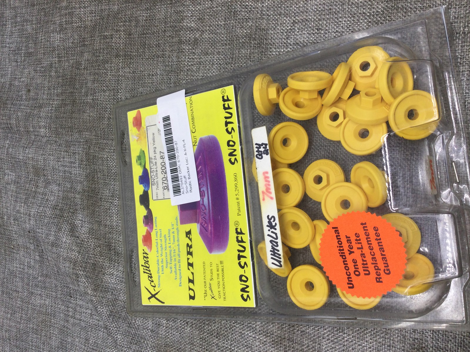 X-Calibar Ultra Lites Sno-Stuff Track Stud Nylon Nut Backing Plate YELLOW 24 COUNT 7MM - Image 2