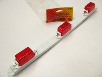 PETERSON ID LIGHT BAR - WHITE BAR W/ 3 RED LIGHTS