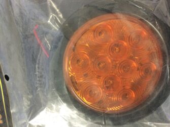 BUYERS 4" ROUND TURN SIGNAL/PARKING SIGNAL LED KIT - W/ GROMMET AND PIGTAIL