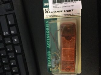 SIDE MARKER/CLEARANCE LIGHT AMBER  RECTANGULAR