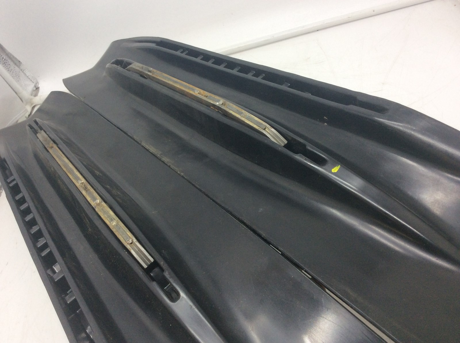 Pilot ski set with runners - Image 3