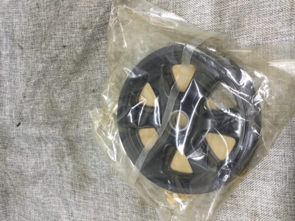 2009 Yamaha IDLER WHEEL BLACK - Image 2