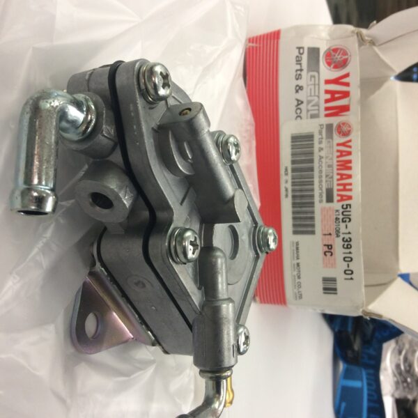 2004 Yamaha FUEL PUMP