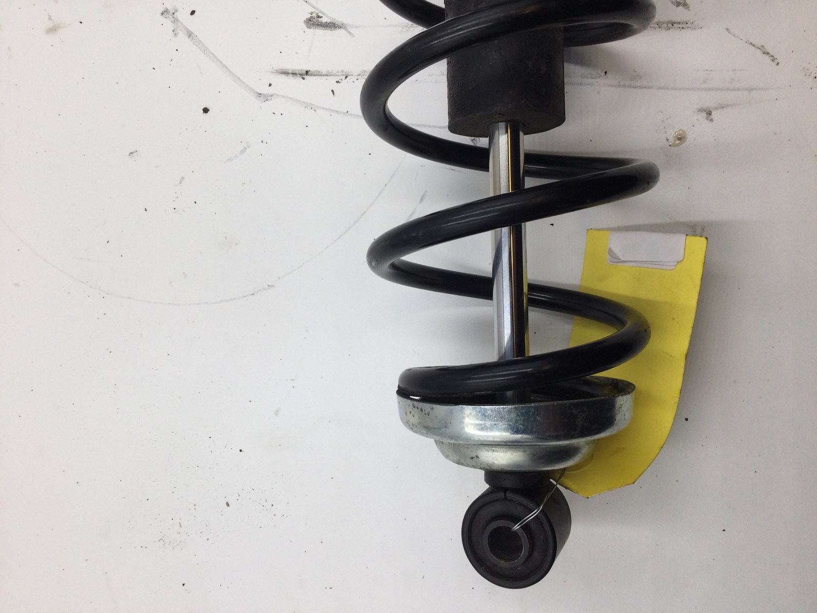 2015 Can-Am Outlader 570 Front shock - Image 3