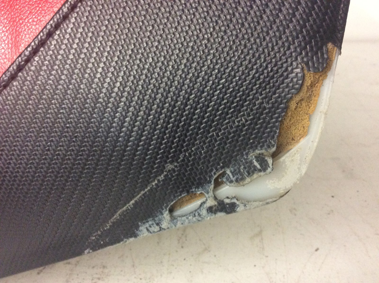 2005 Polaris Used Seat Assembly - Image 5