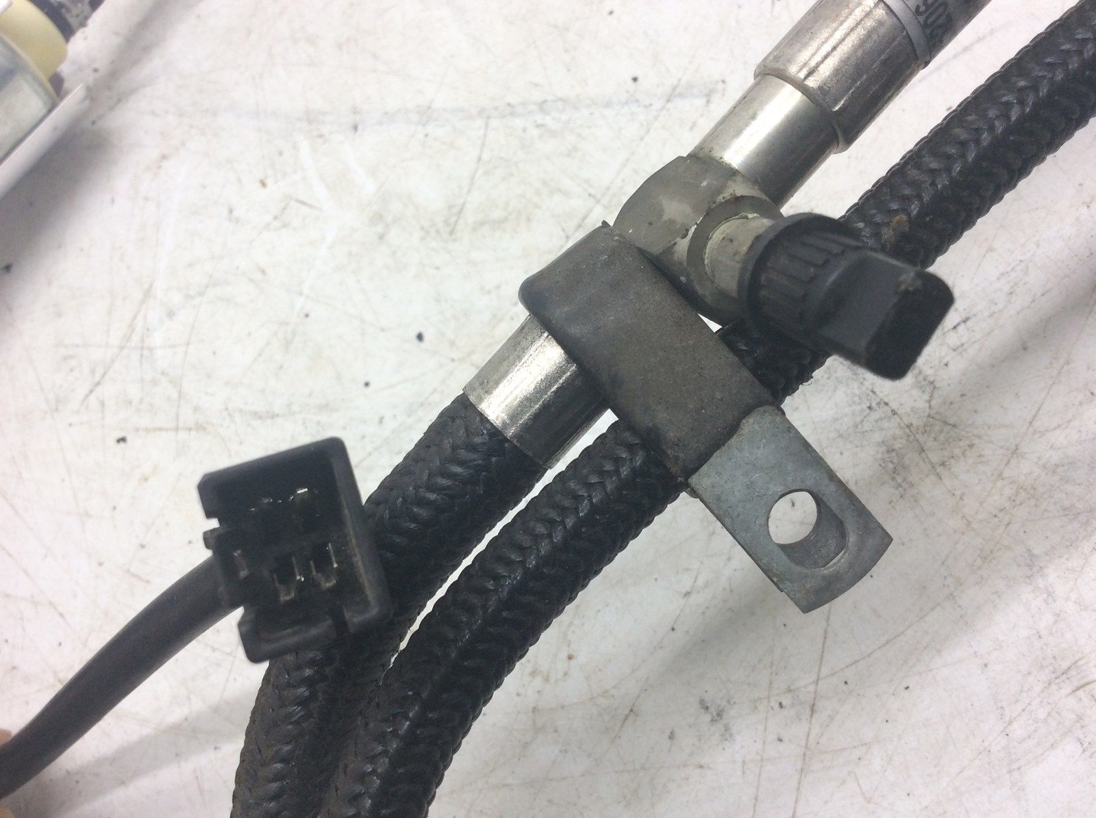 2008 Polaris fuel pump - Image 3