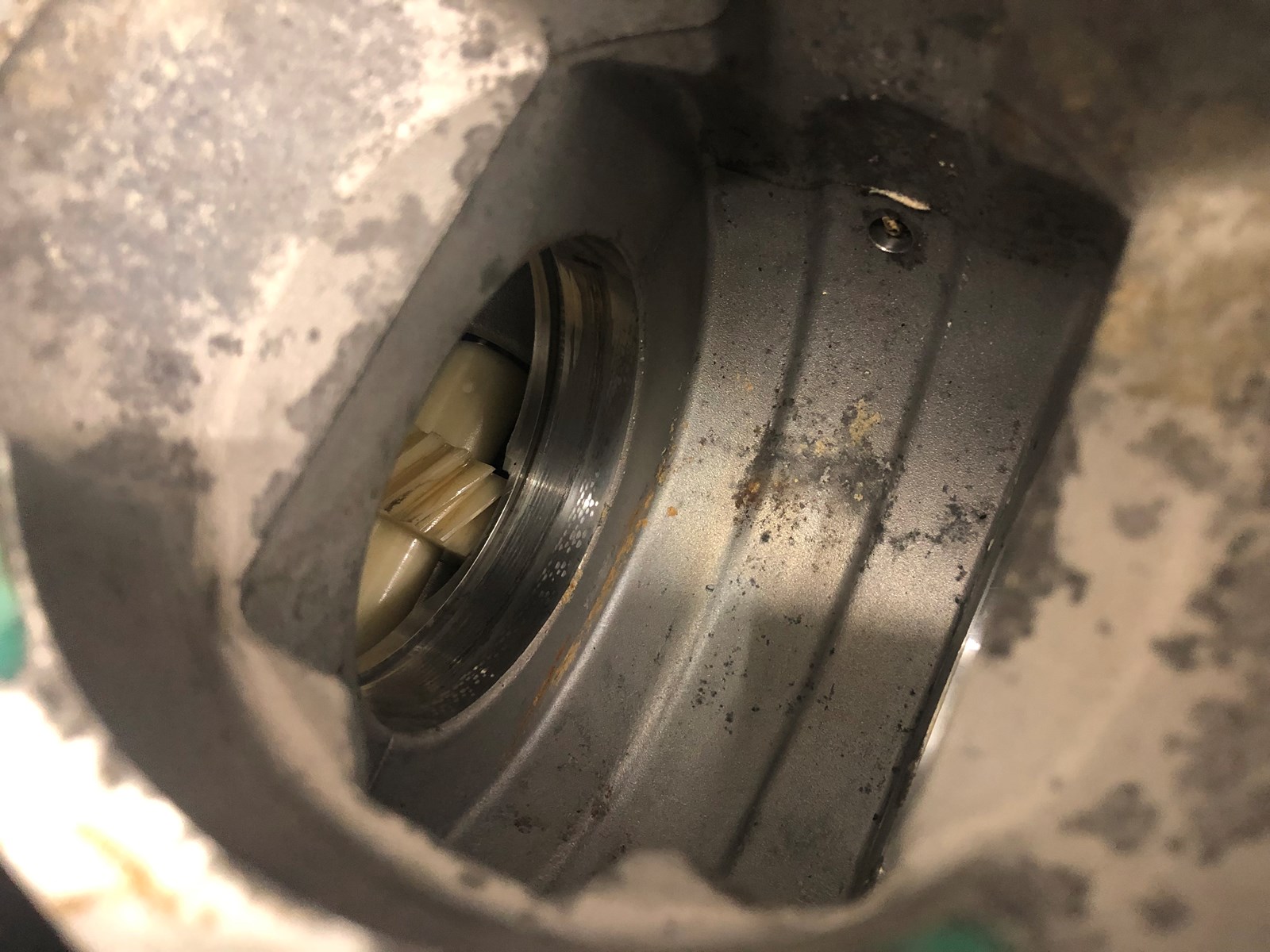 2004 Ski-Doo Crankcase - Image 5