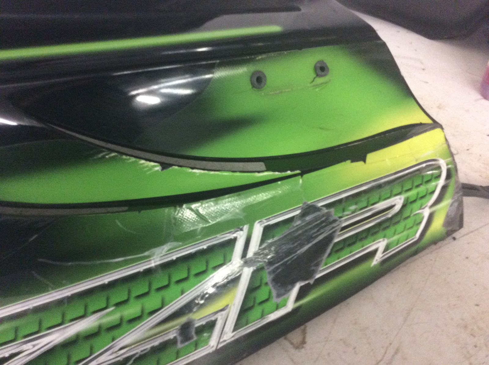 2004 Arctic Cat hood - Image 3