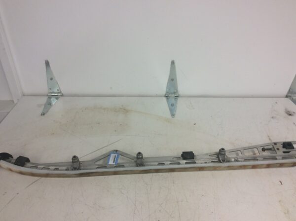 2015 Polaris RH rail 144"