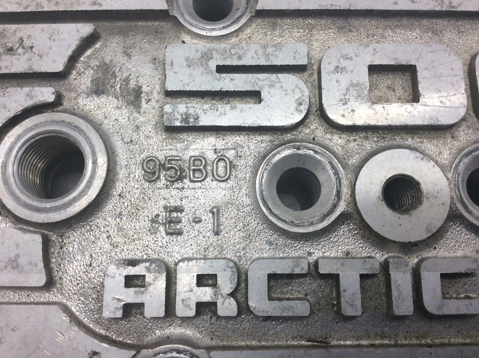 2004 Arctic Cat cylinder head - Image 2