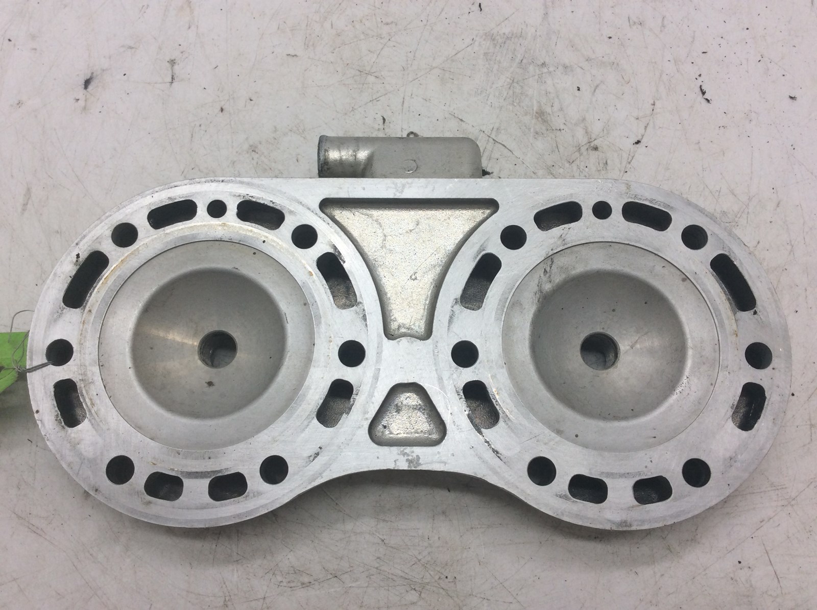 2004 Arctic Cat cylinder head - Image 3