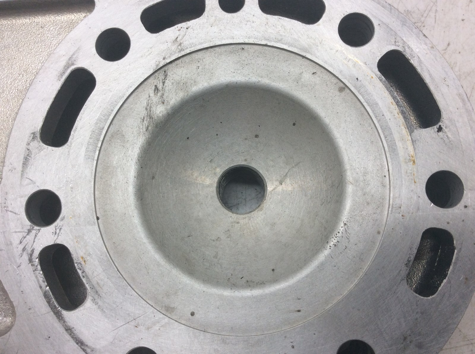 2004 Arctic Cat cylinder head - Image 5